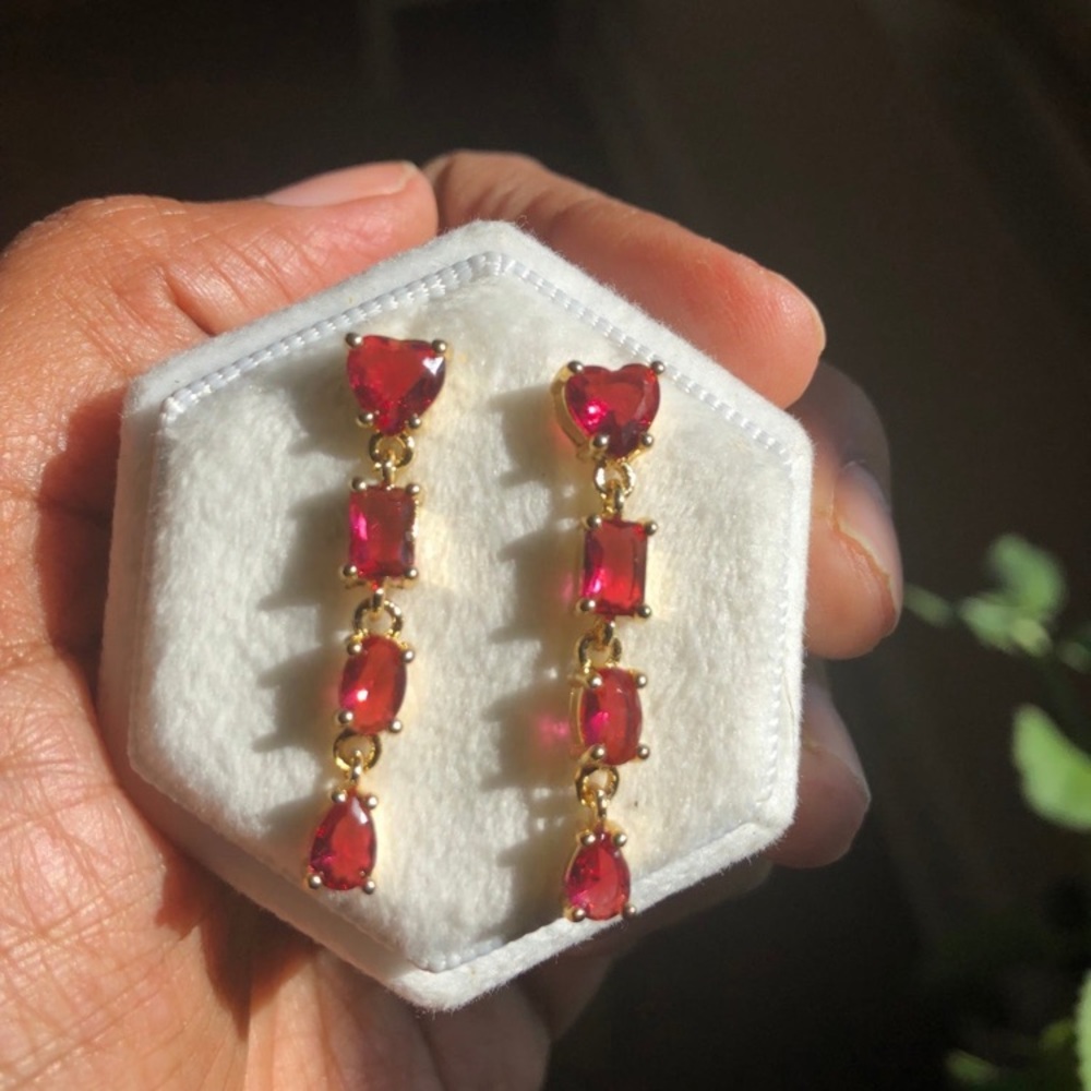 - Gorgeous Swarovski Elements Ruby Crystal Earrin… - image 8